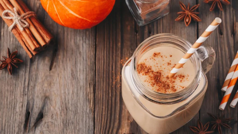 5 Delicious and Healthy Fall Smoothie Recipes